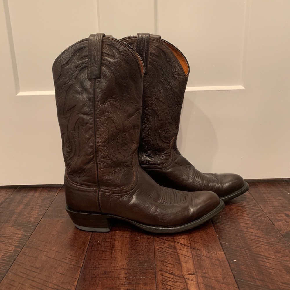 Almost new men’s Lucchese boots.